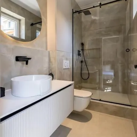 Hedonist Apartamento